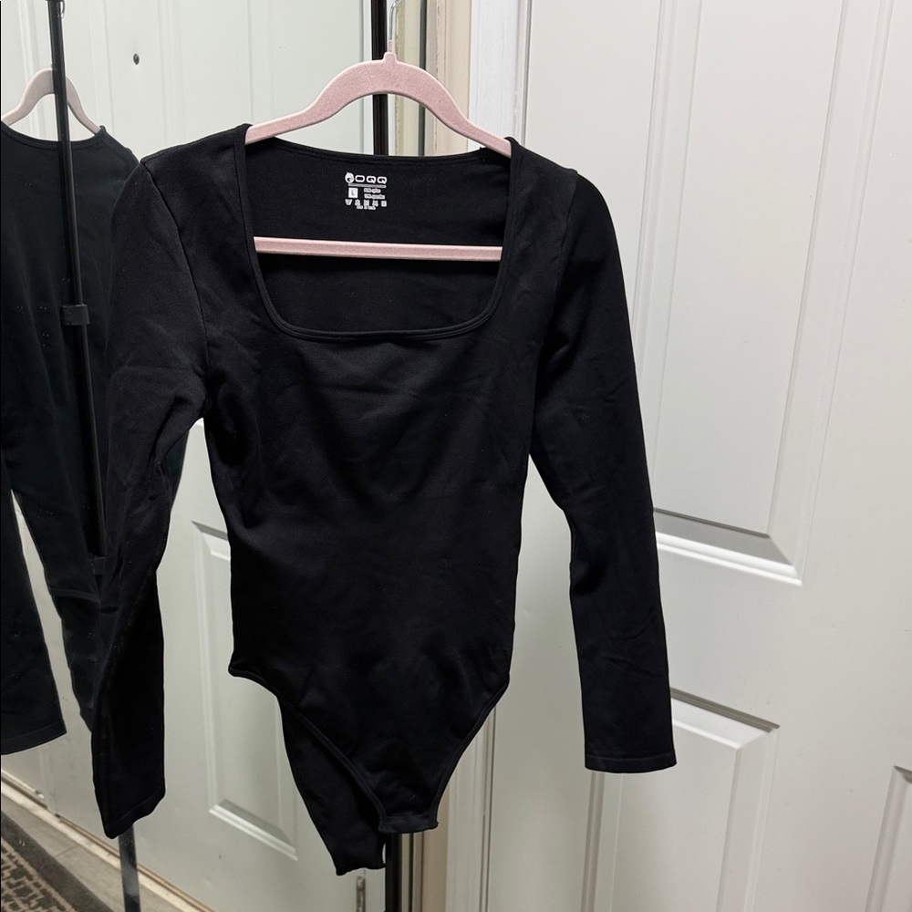 Girls' Black Long-Sleeve Square Neck Bodysuit